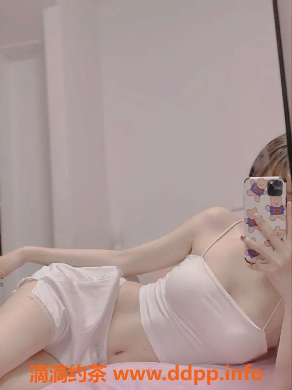 上海楼凤-闵行小奶瓶，162cm嫩妹只需700元起