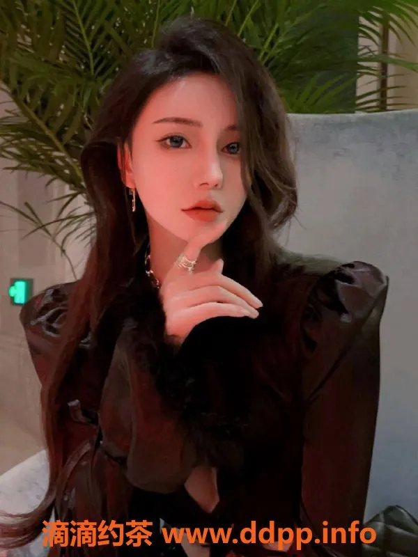 杭州楼凤-杭州直连老师小阿柒，167cm天然C+甜美服务