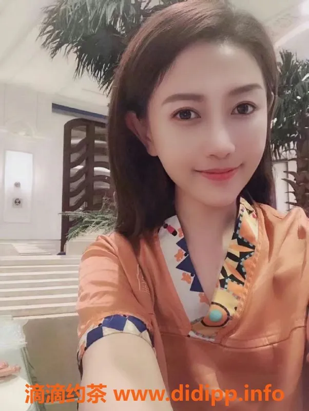 上海楼凤-静安乔伊，168cm身高，48kg身材，800元开房