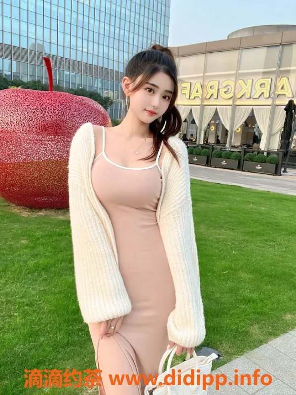 东莞楼凤资源信息,东莞七七，颜值身材俱佳，完美体验等你来