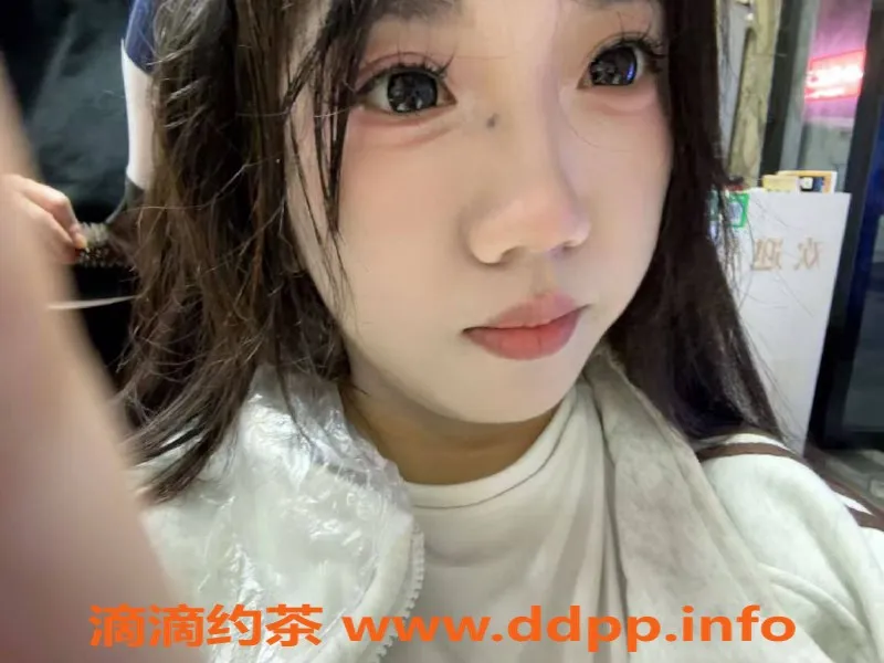 长沙楼凤资源信息,芙蓉区小琳，19岁160cm，400p服务