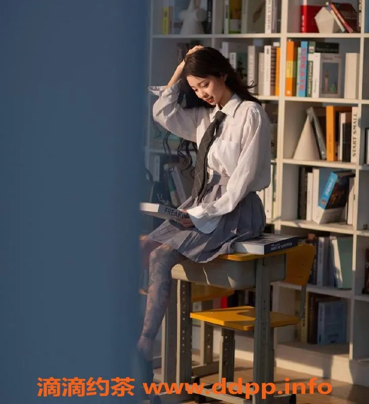 上海楼凤资源信息,浦东米糯糯，1500P福利价1300P，限时预约！