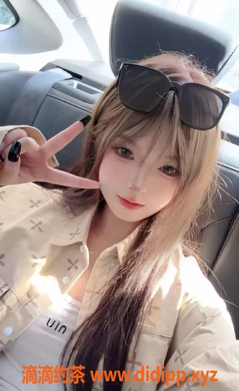 深圳楼凤-宝安青青，900元初体验，私聊了解更多