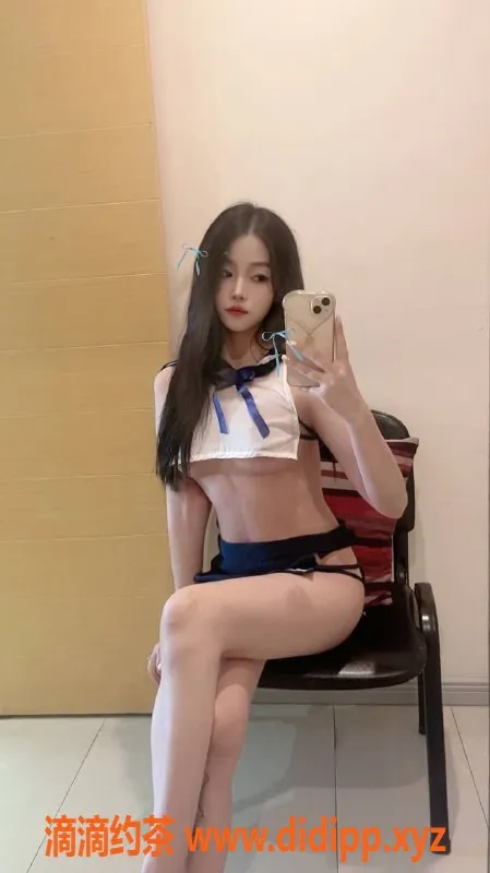 深圳楼凤-龙华小冉，超级嫩妹，千元包夜等你来体验！