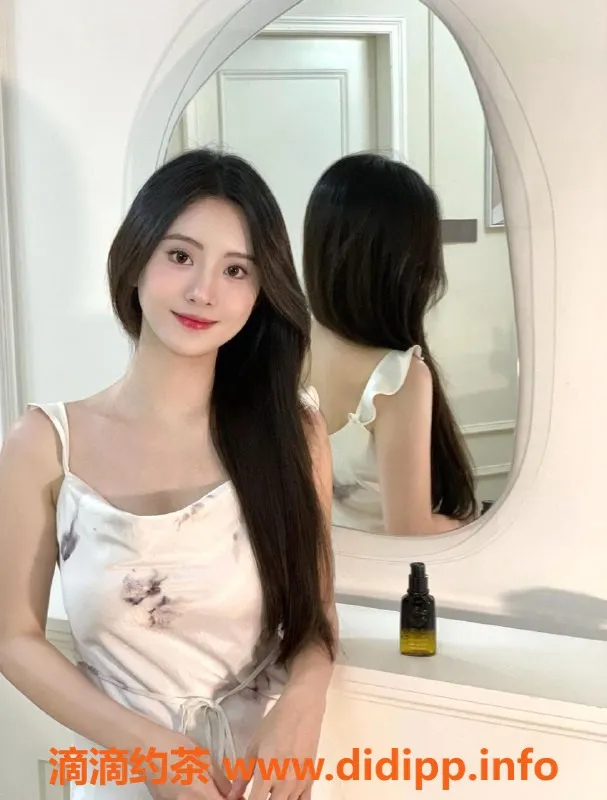 深圳楼凤-龙华嫩妹爱丽丝，P1800起享绝妙服务