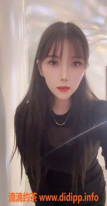 深圳楼凤资源信息,深圳罗湖26岁御姐Niuniu，800元起