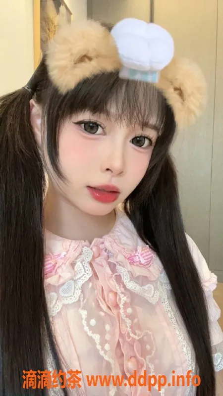 成都楼凤-成华区洛丽塔点点，18岁嫩妹，600元起