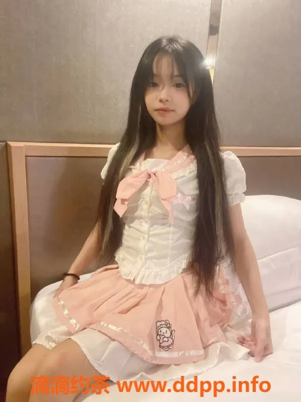 成都楼凤资源信息,成华区思琪嫩妹，课时费6p，专享服务等你来！