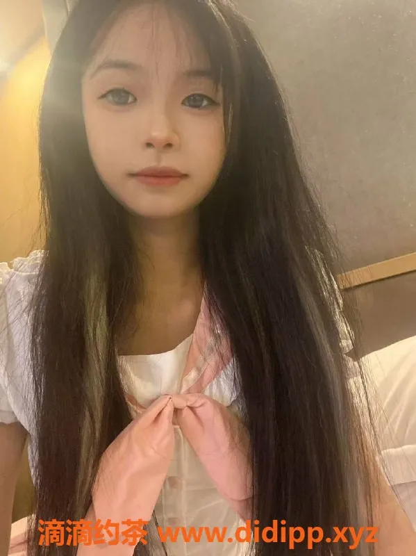 成都楼凤-成华区思琪嫩妹，课时费6p，专享服务等你来！