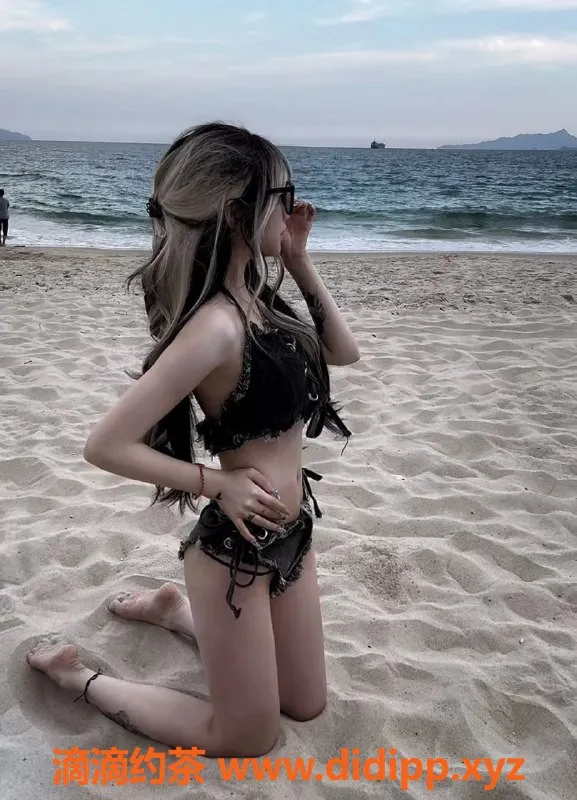 深圳楼凤-龙华小奈，课费1200/2000，超值体验等你来