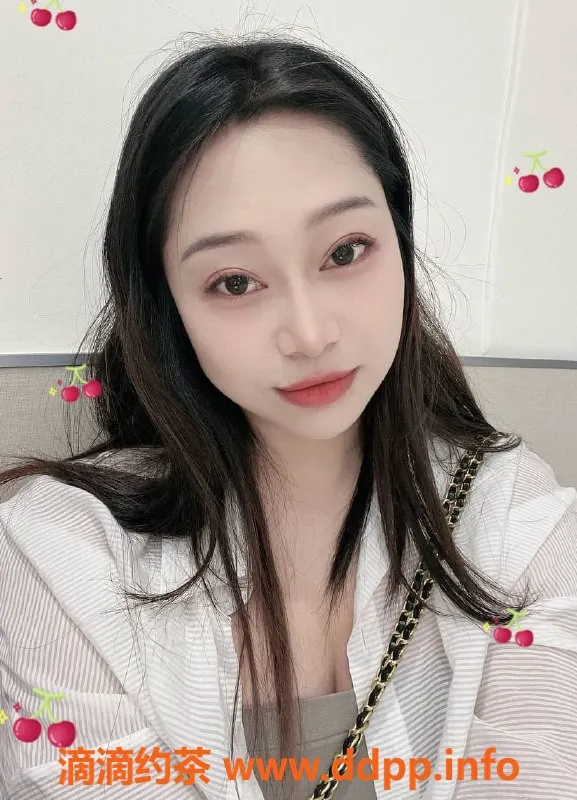 上海楼凤-静安美丽酱，158cm 45KG 34D，1000元起