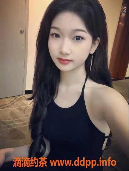 广州楼凤-广州黄埔欣怡，20岁嫩妹，身高163，初体验500元