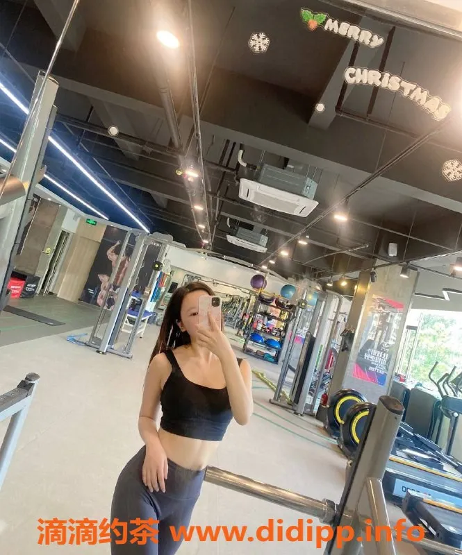 深圳楼凤-龙华妤儿，800元服务，已验证！