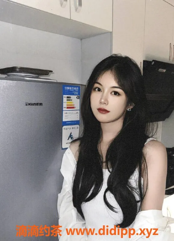 深圳楼凤-福田佩奇165cm D杯，服务优质，超值体验