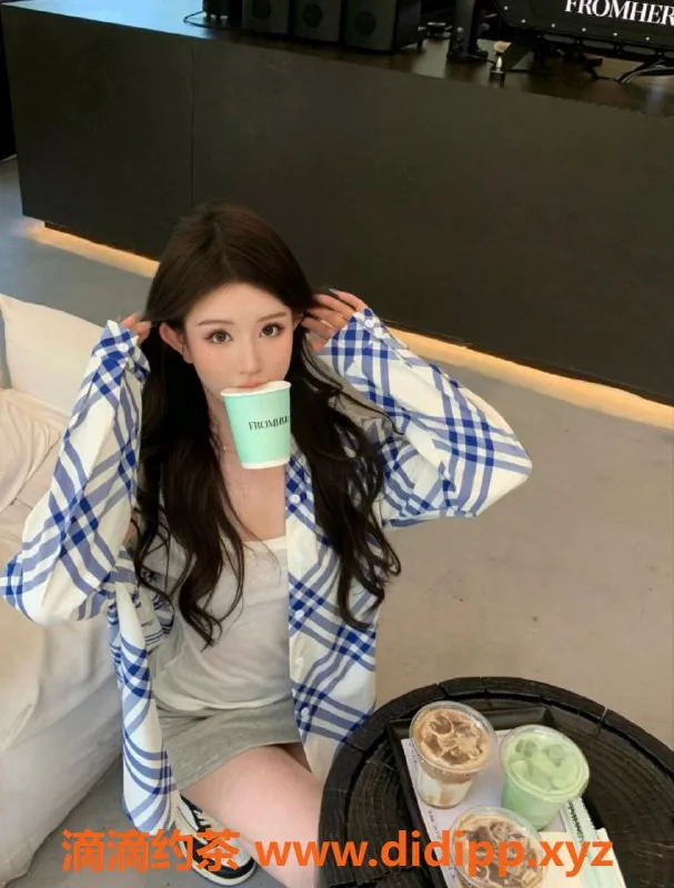 深圳楼凤-深圳南山伊莉，165cm 46kg，1600元服务