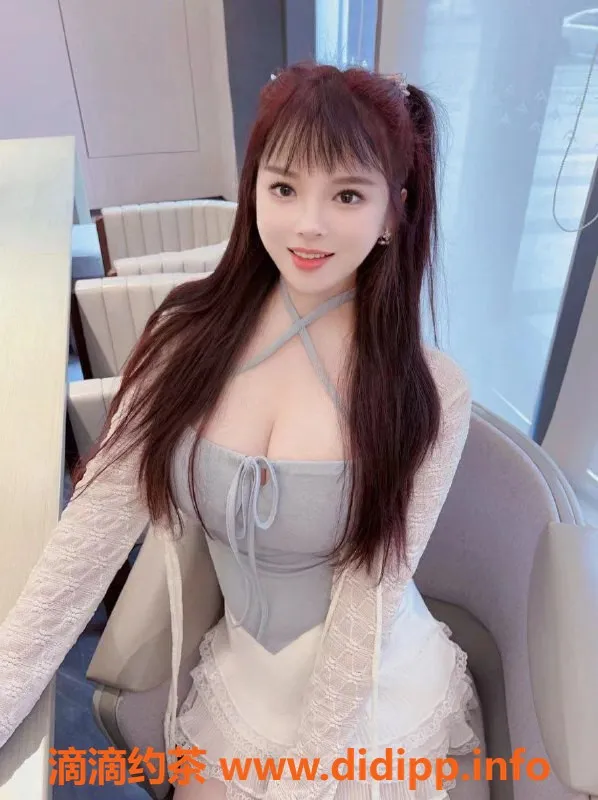 上海楼凤-静安艾米，身高166，胸E，700元体验