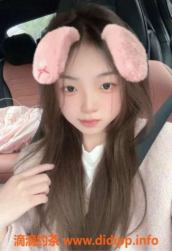 成都楼凤-成华区小艺18岁排骨妹 身材纤细口技一流