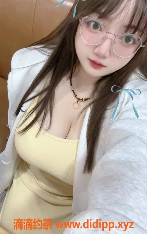 北京上门服务-朝阳太阳妹妹，童颜巨乳，千元档服务