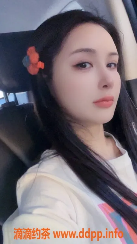 深圳楼凤-龙华白漂亮，162cm E杯，服务价低至1300