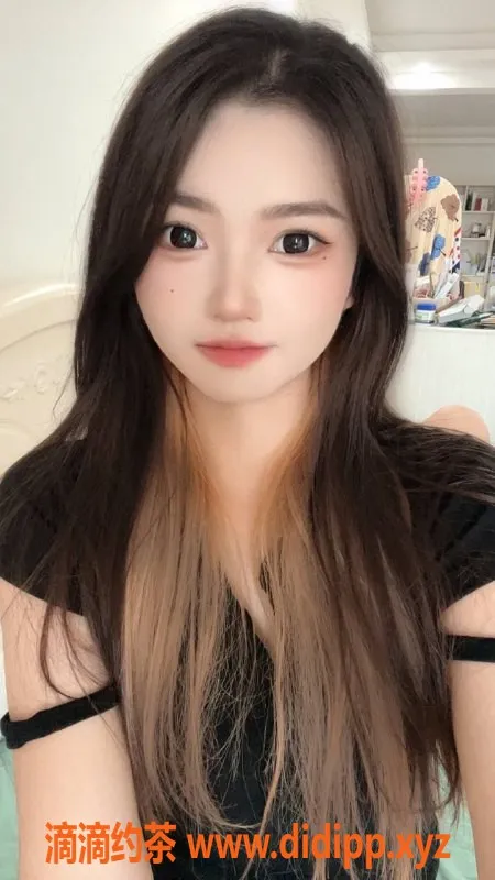 广州楼凤-天河御姐小沫，私聊视频验证，600起！