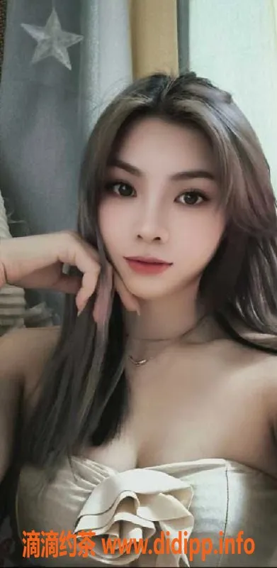 广州楼凤资源信息,天河甜甜老师，22岁165高挑美丽