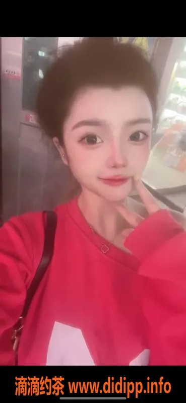 长沙楼凤-雨花区小乐乐，23岁168身高，B罩杯激情服务