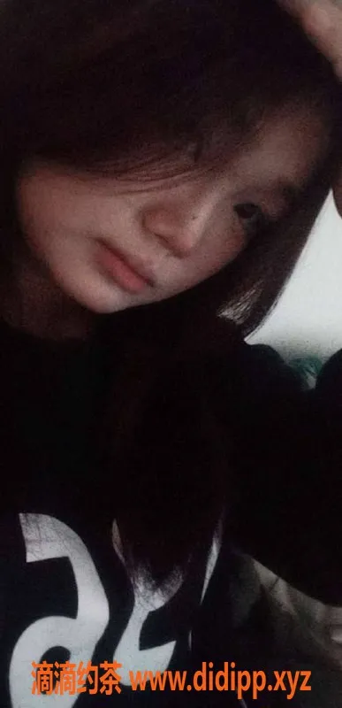 成都楼凤-成都小小（18岁，身高160，丰满，400元一次）