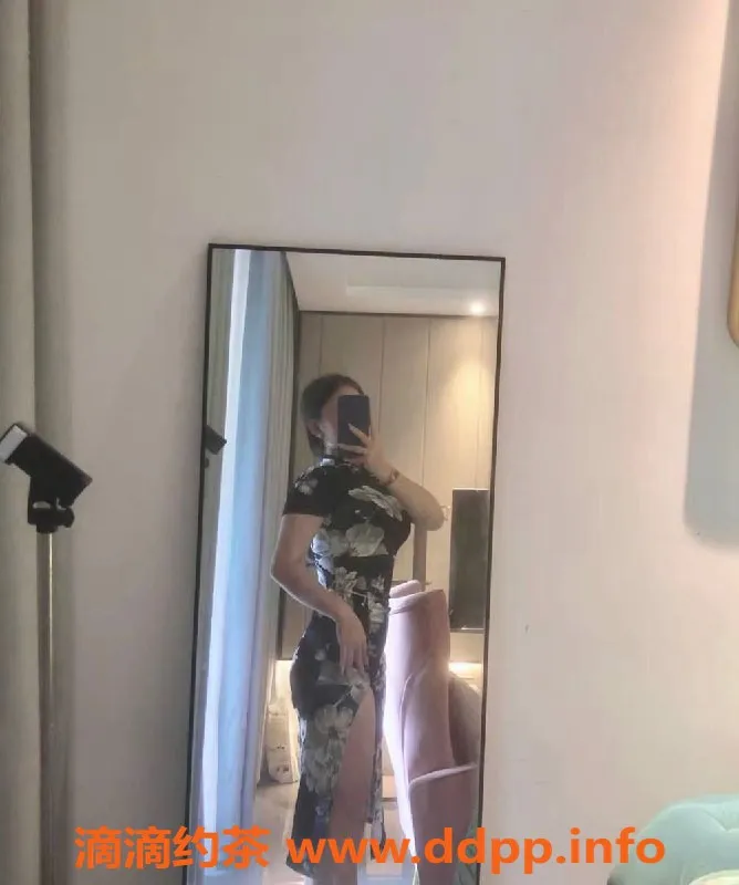 武汉楼凤资源信息,电报超模美女，热情服务，适价体验