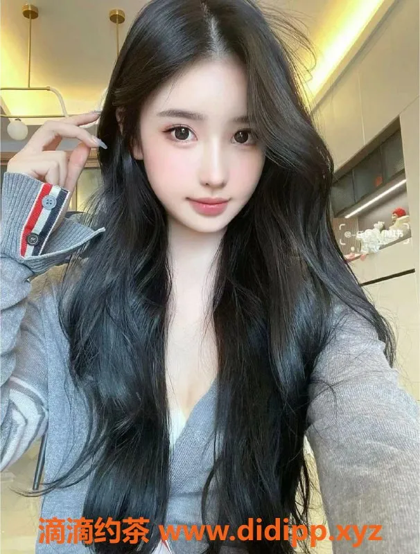 长沙上门服务-楚楚 171高挑 20岁 SM特服，预约快速