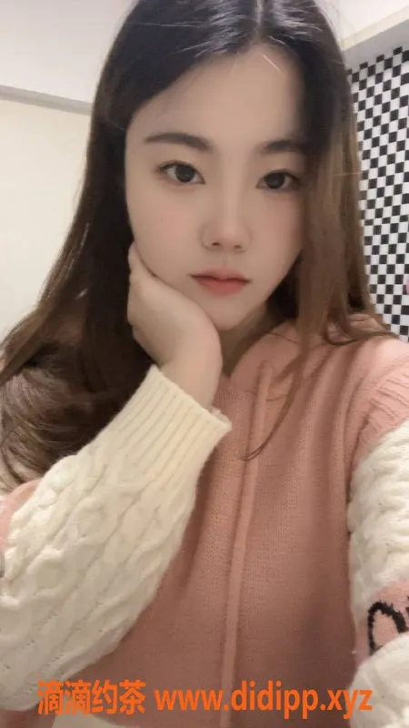 长沙楼凤-雨花区小嘉，165cm、50kg妹子激情服务