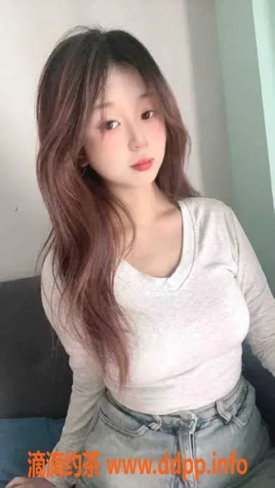 广州楼凤-番禺御姐舒芙，舌吻服务仅需700p