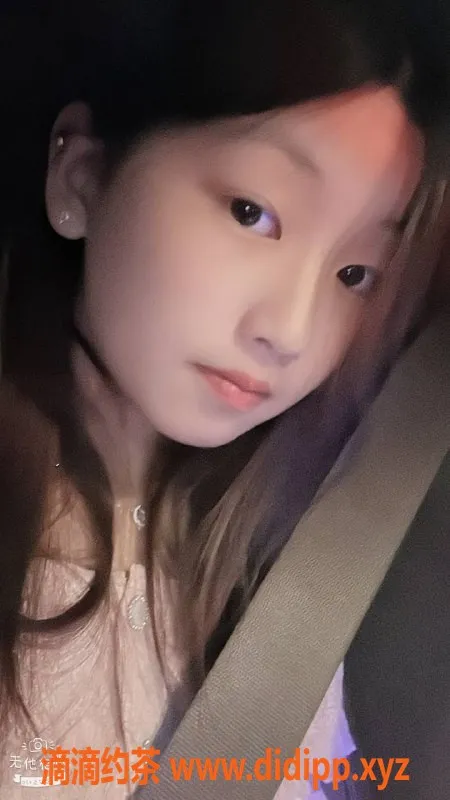 佛山楼凤资源信息,顺德小婷婷，700元热情服务，值得一试！