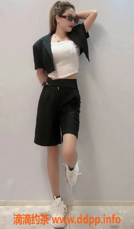 上海楼凤资源信息,静安大胸耶子 167cm 46kg 700P起