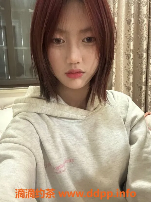 成都楼凤资源信息,成都菲菲16岁娇小妹，600元享服务