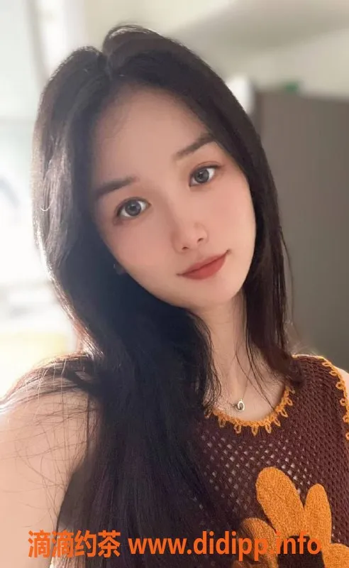 长沙楼凤-雨花区26岁思思，170cm/52kg，激情服务等你来体验！