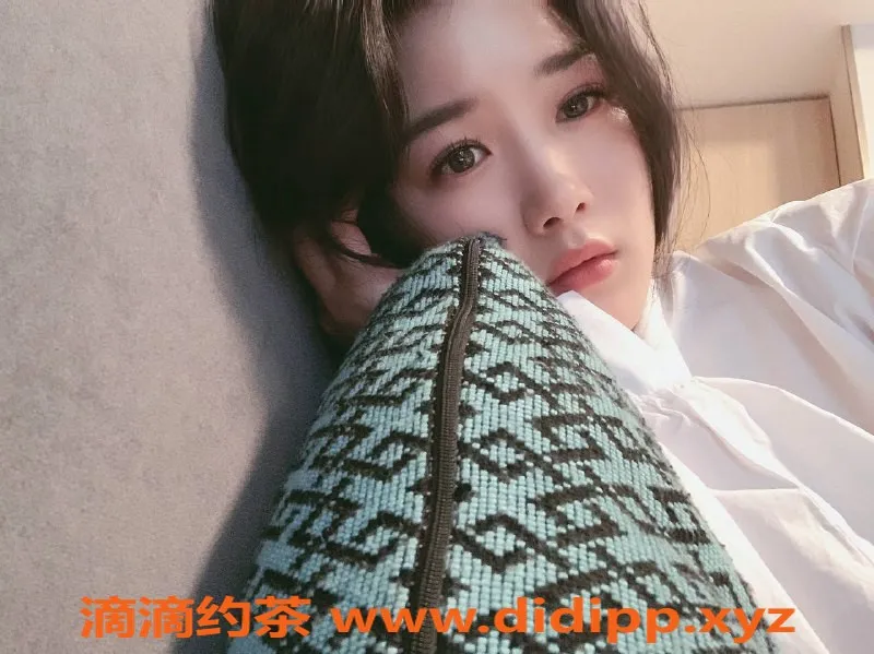 长沙楼凤资源信息,雨花区26岁思思，170cm/52kg，激情服务等你来体验！