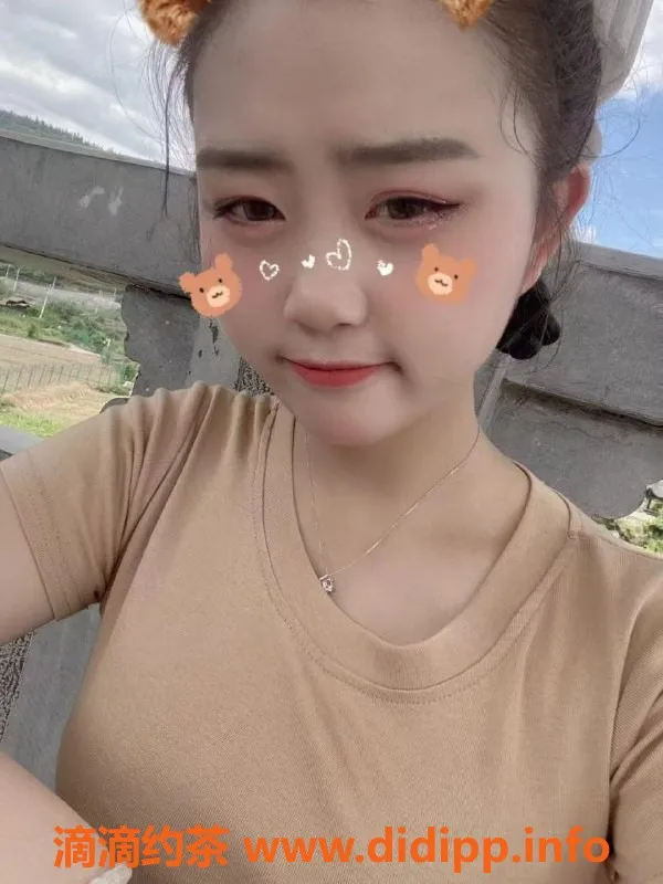 南京楼凤-秦淮佳佳，175高挑美女，600p服务推荐