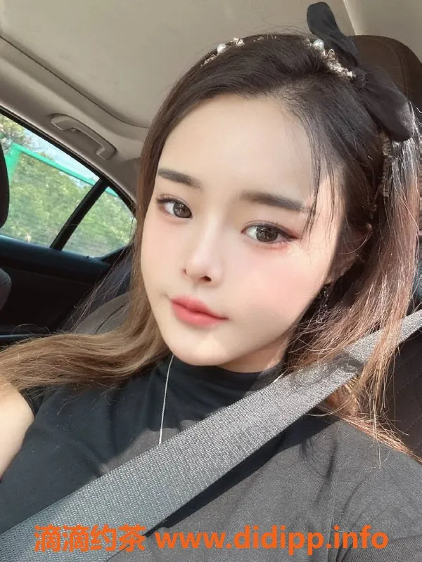 深圳楼凤-深圳南山北乔，1000元享舌吻与六九服务