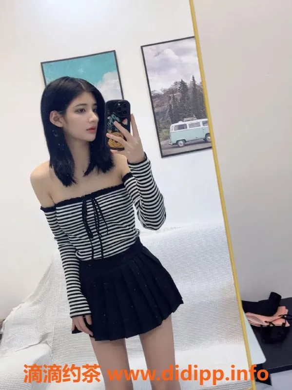 上海楼凤-闵行甜儿，21岁可爱嫩妹，36C身材，超值服务