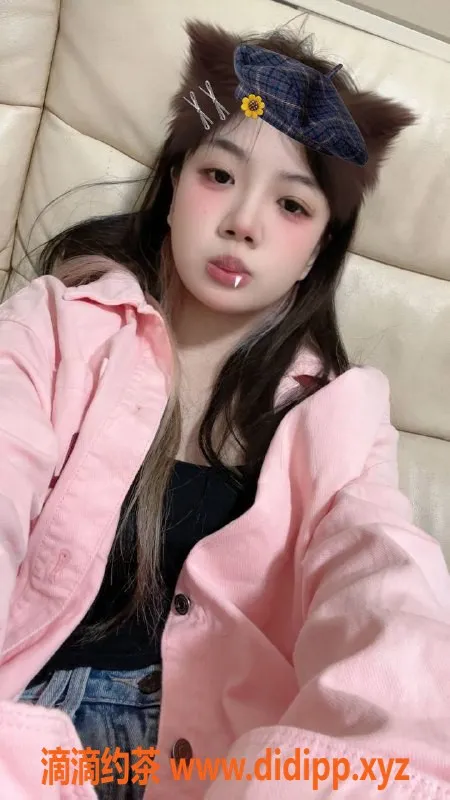 长沙楼凤-雨花区苏晴儿，18岁163cm C罩杯，超值服务等你来体验