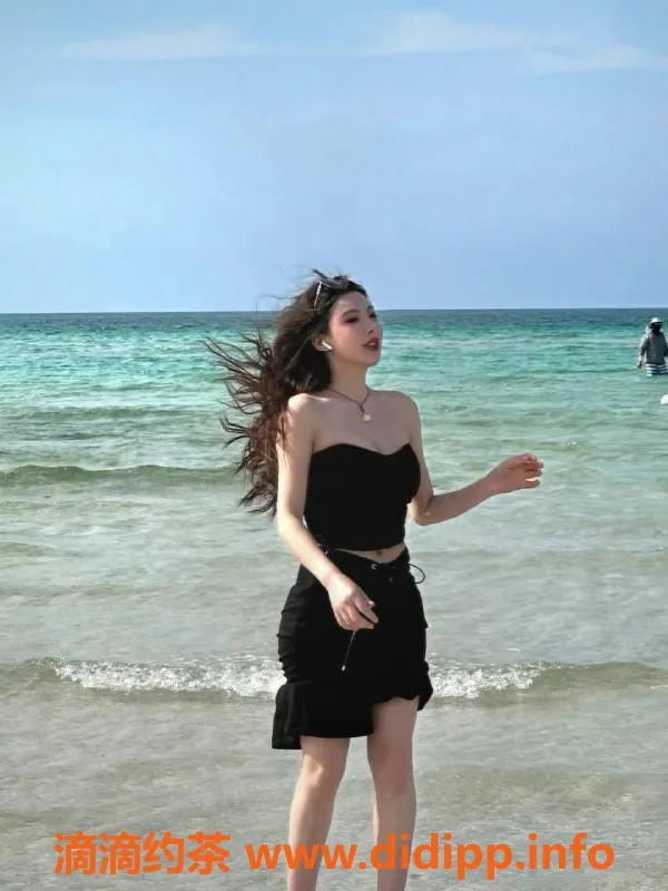 杭州楼凤-98年美少女，168cm约会体验，保养费1400元起