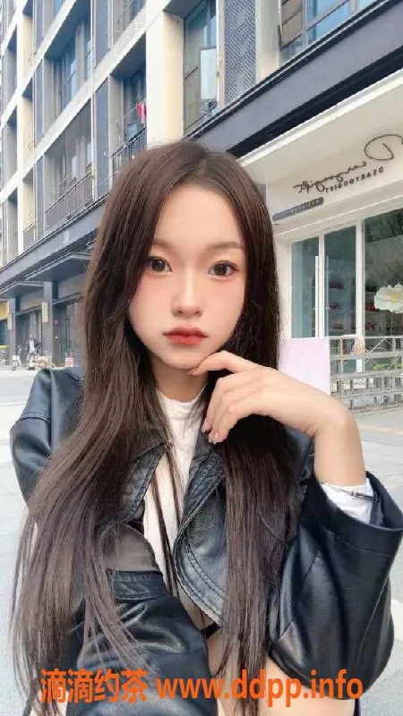 深圳楼凤-南山19岁新人哈哈，165cm身高，超值988元体验