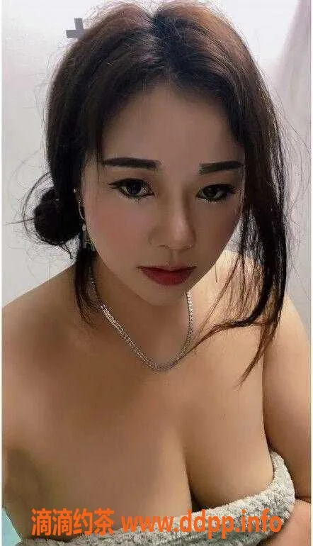 广州楼凤-海珠风骚璐璐：27岁163cm，快餐288元起