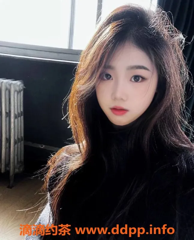 杭州楼凤-拱墅区可乐，21岁性感迷人，身高166CM，1000元起