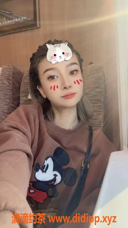 广州楼凤-广州天河格格老师，23岁，165cm，400元体验