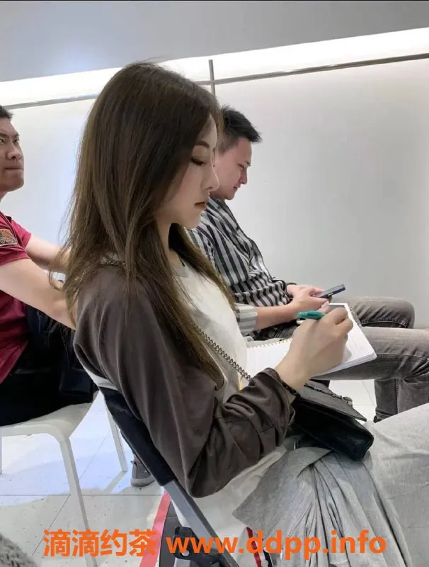 深圳楼凤资源信息,深圳南山小Q，御姐大胸可包夜，性价比高