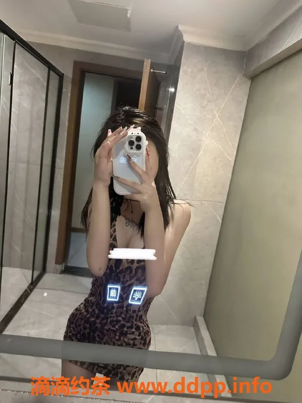 长沙楼凤资源信息,雨花区小婧，18岁168身高精品服务6p