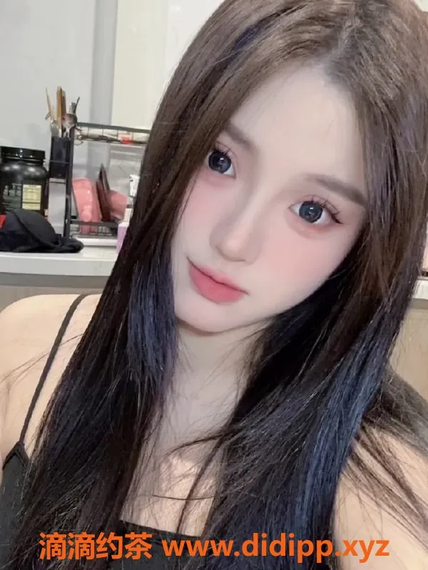 上海楼凤-浦东安妮 165cm大胸美女 服务1300P起