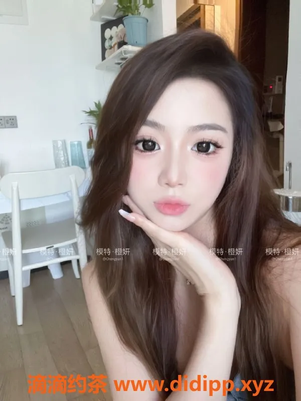 深圳楼凤-南山橙妍，御姐大胸，课费1688起