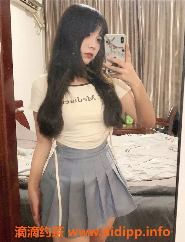 成都楼凤资源信息,成都嘉琪萝莉学妹，超长服务体验！